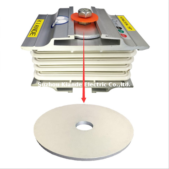 Busbar Joint Belleville Washer with Zinc-plated Surface Arandela Belleville galvanizada diseñada para conexiones de juntas de barras que proporcionan una carga elástica sostenida